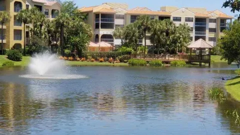 300 UNO LAGO DRIVE #103