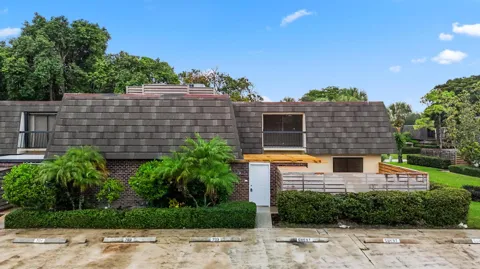 703 7th Terrace