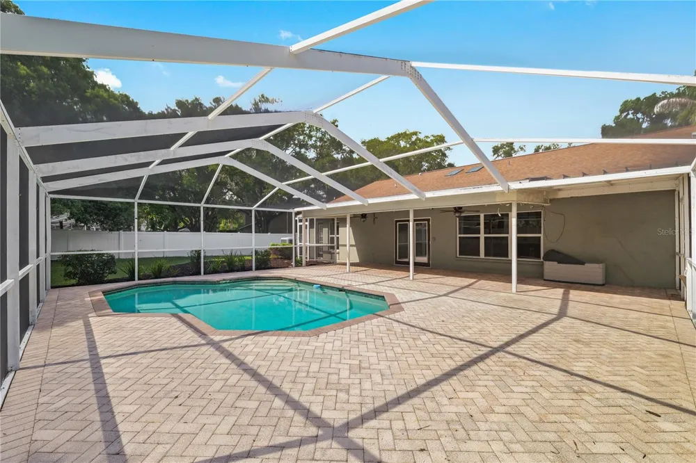 3809 HANOVER HILL DR Valrico, FL 33596