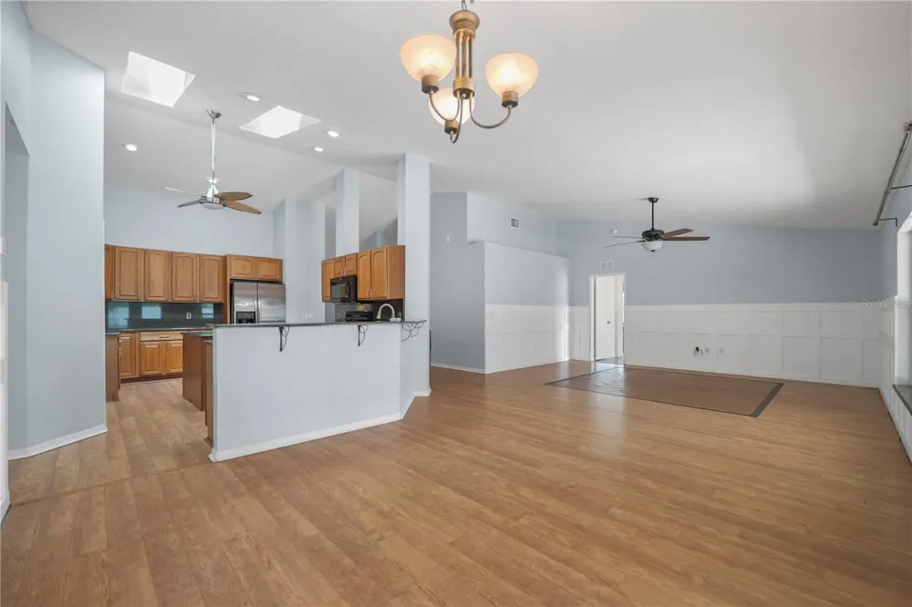 3809 HANOVER HILL DR Valrico, FL 33596
