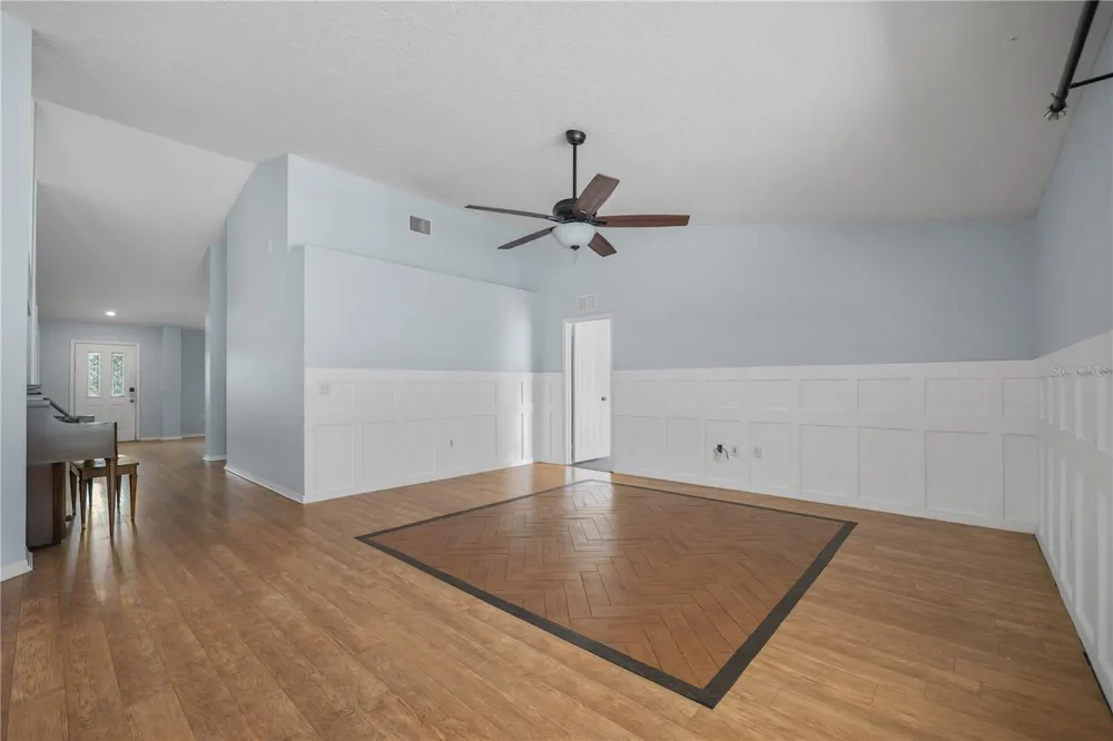 3809 HANOVER HILL DR Valrico, FL 33596