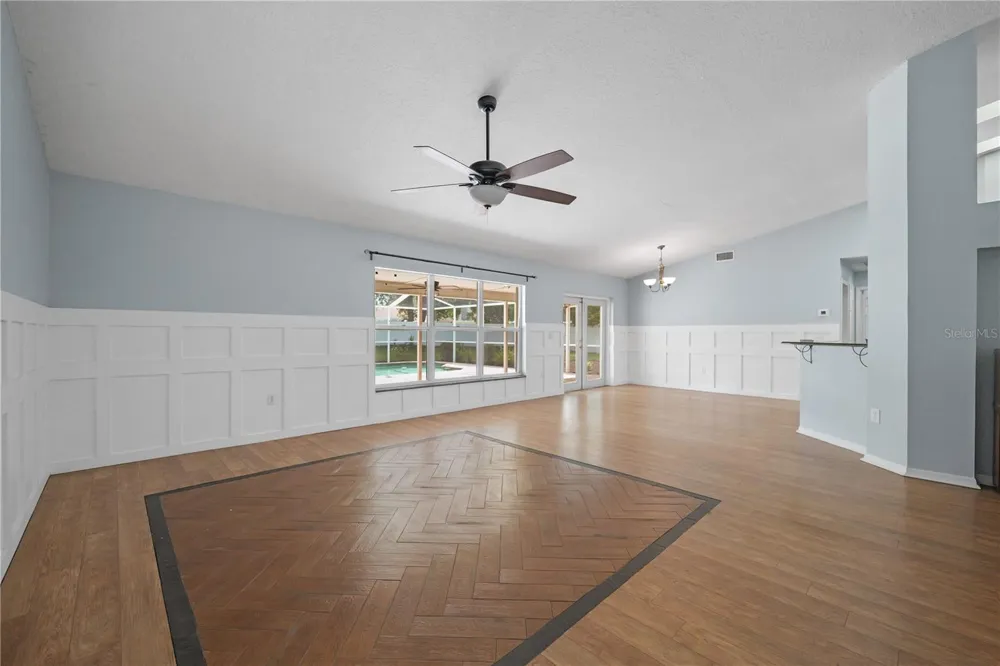 3809 HANOVER HILL DR Valrico, FL 33596