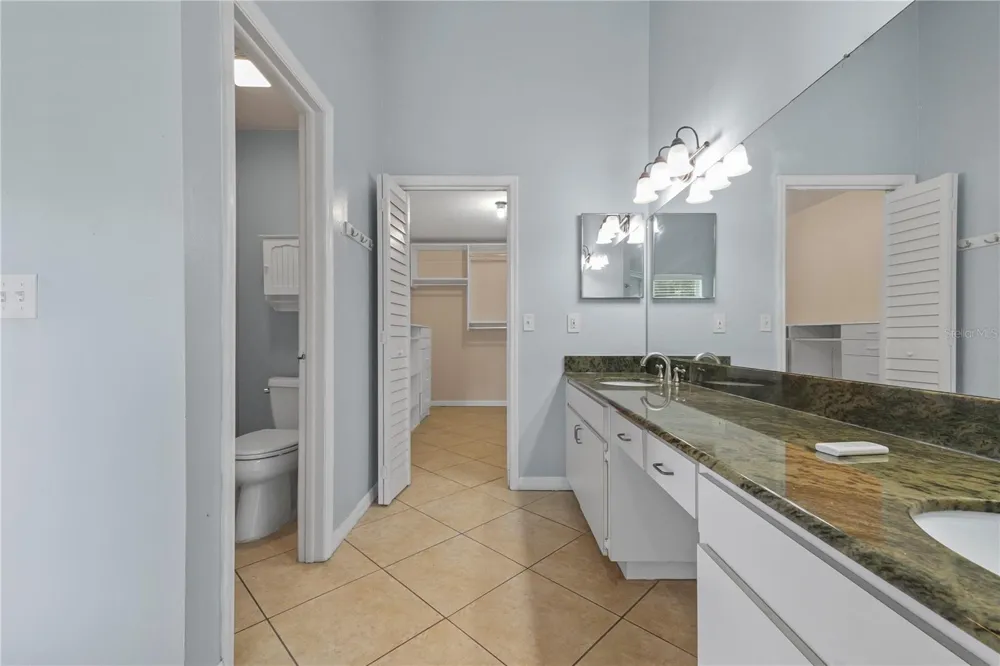 3809 HANOVER HILL DR Valrico, FL 33596