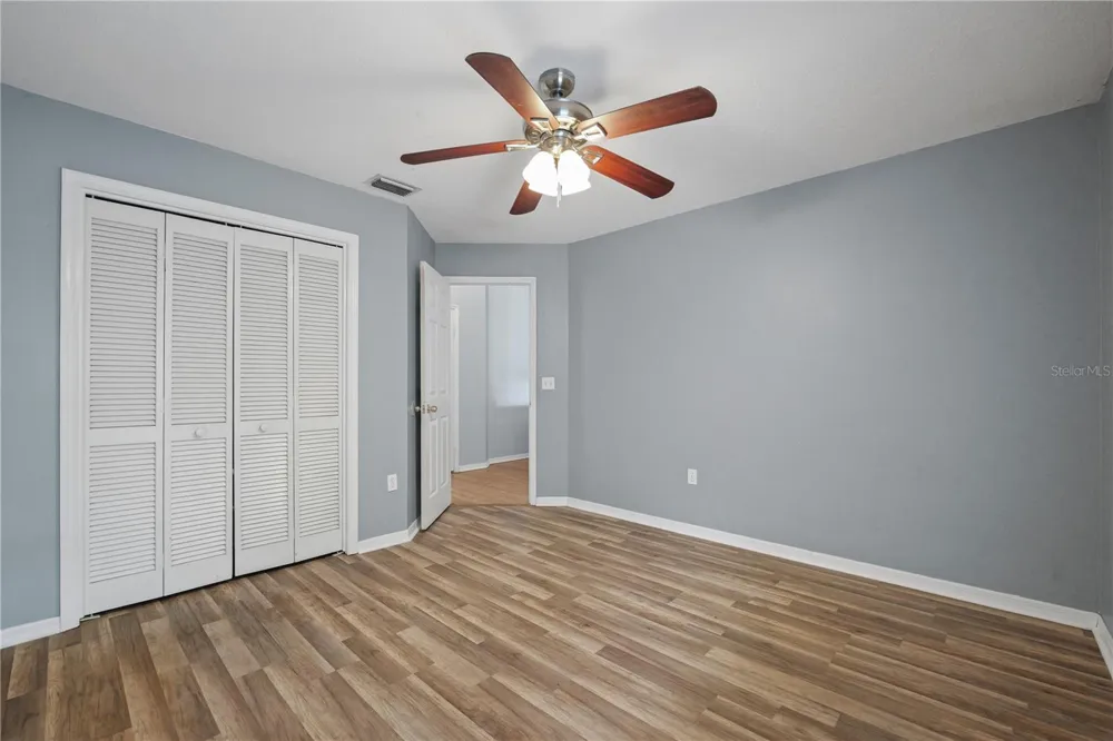 3809 HANOVER HILL DR Valrico, FL 33596