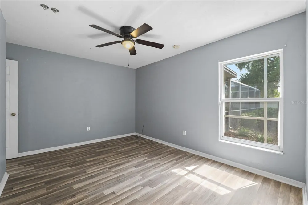 3809 HANOVER HILL DR Valrico, FL 33596