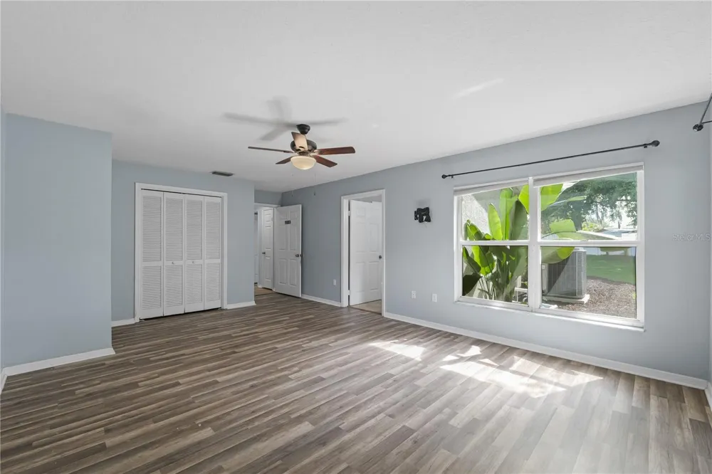 3809 HANOVER HILL DR Valrico, FL 33596