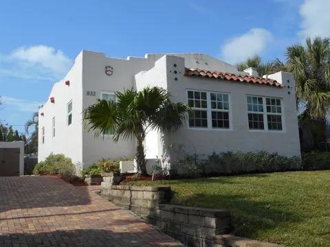 832 BISCAYNE DRIVE