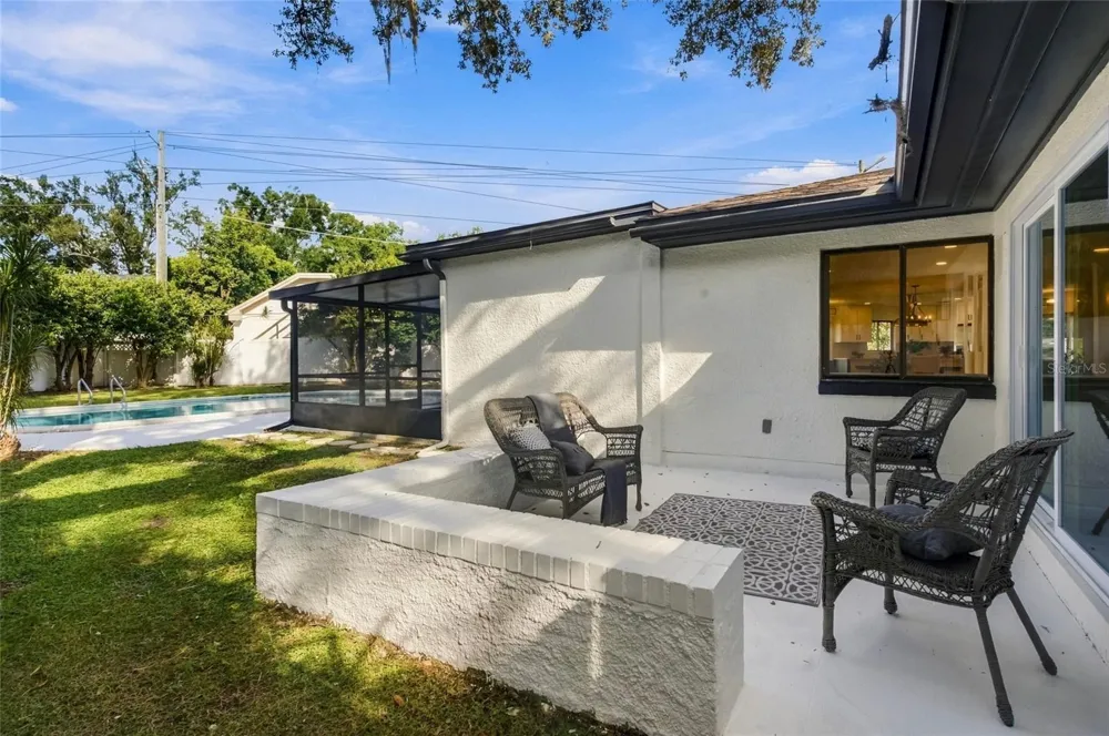 10309 RECLINATA LANE Tampa, FL 33618