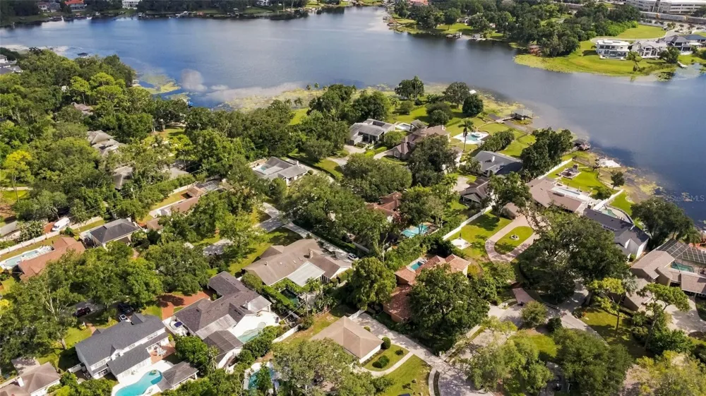 10309 RECLINATA LANE Tampa, FL 33618