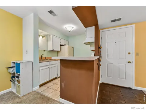 4654 White Rock Circle #4