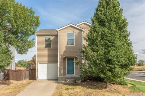 1342 Bluebird Street