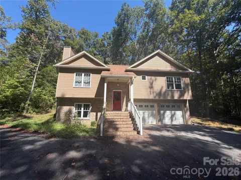 383 Lee Avenue