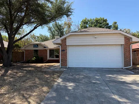 2812 Beverly Drive