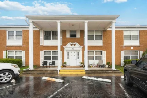 4158 TAMIAMI TRAIL #K3