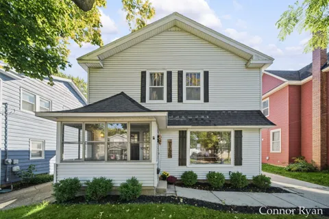 1362 Columbia Avenue NE