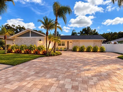 4116 SUMMERDALE DRIVE