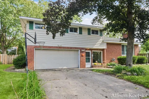 910 Mulford Drive SE