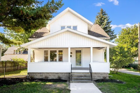 424 Van Raalte Avenue