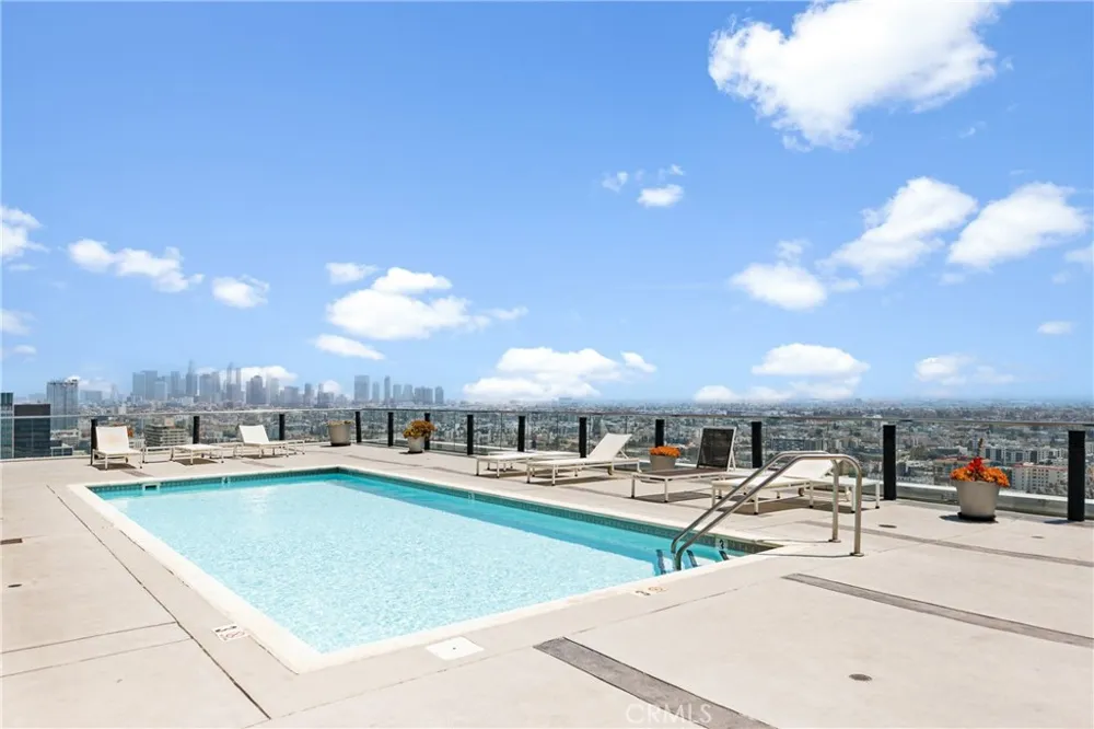 3810 Wilshire Blvd #1811 Los Angeles, CA 90010