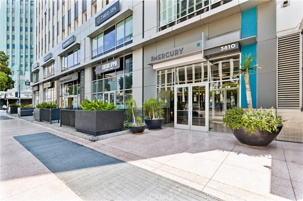 3810 Wilshire Blvd #1811 Los Angeles, CA 90010