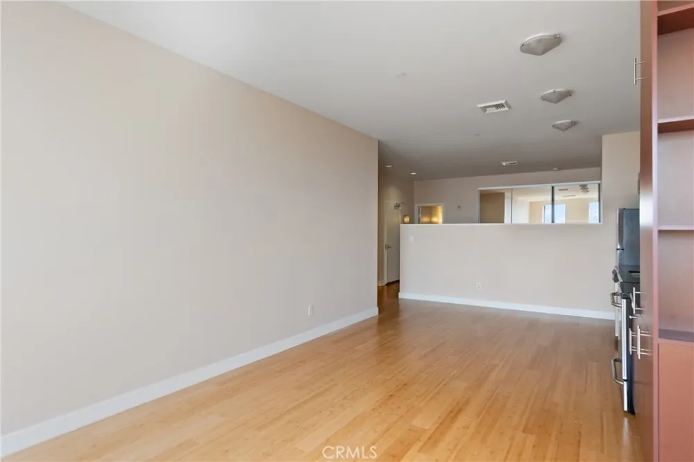 3810 Wilshire Blvd #1811 Los Angeles, CA 90010