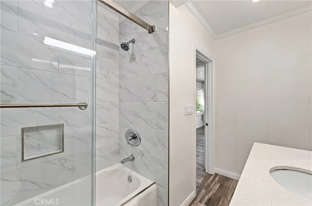 14766 Miller Avenue Gardena, CA 90249