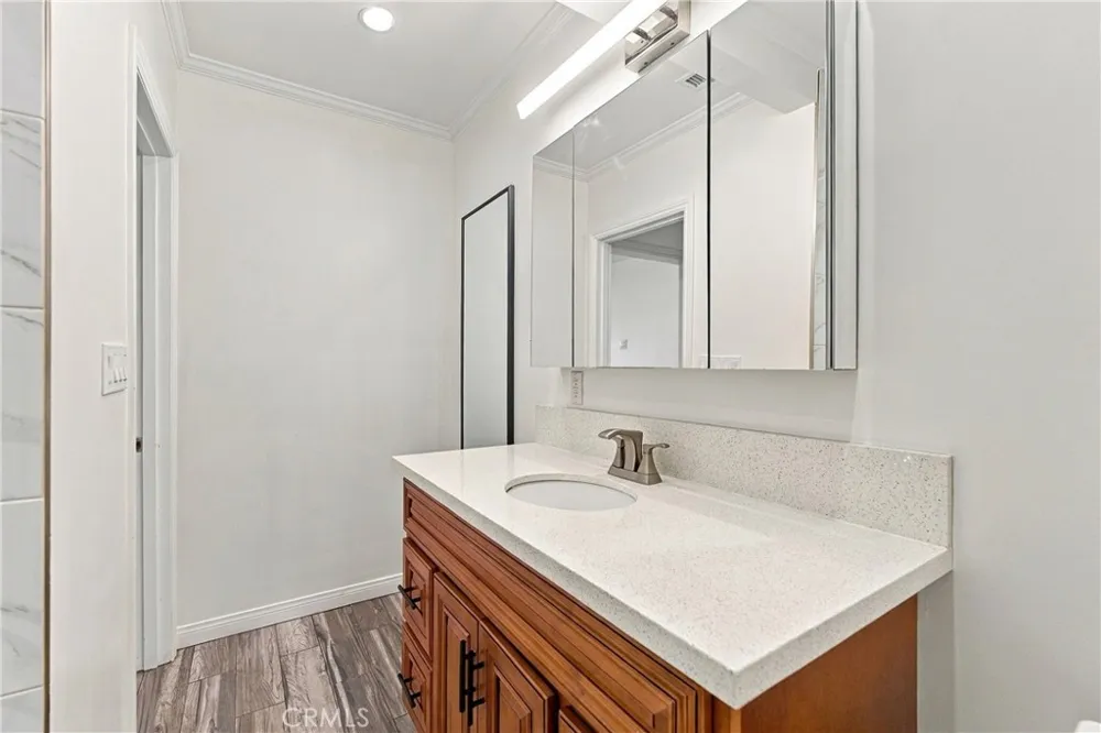 14766 Miller Avenue Gardena, CA 90249