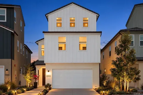 1390 Blue Port Way