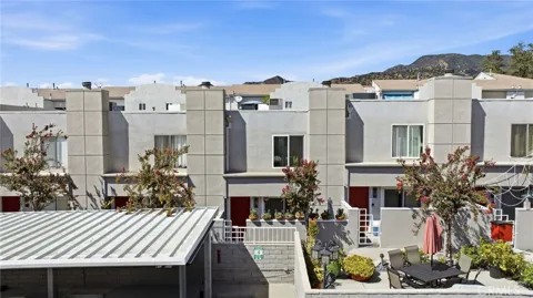 14345 Foothill #111