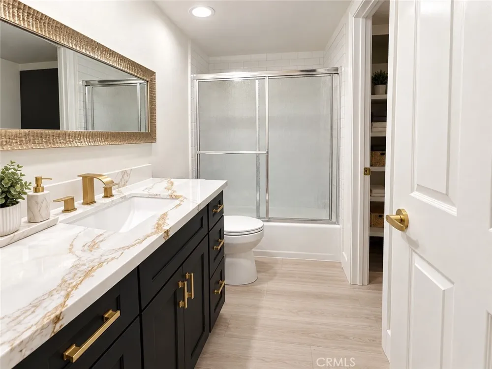 437 E Palm Avenue #207 Burbank, CA 91501