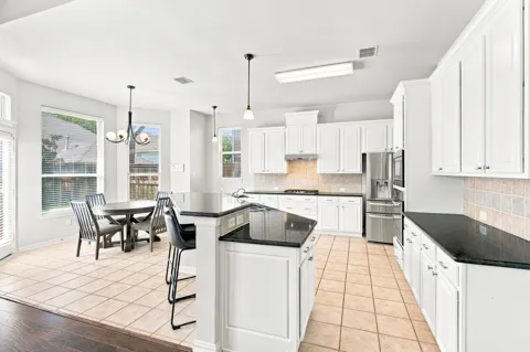 8505 Ponderosa Drive