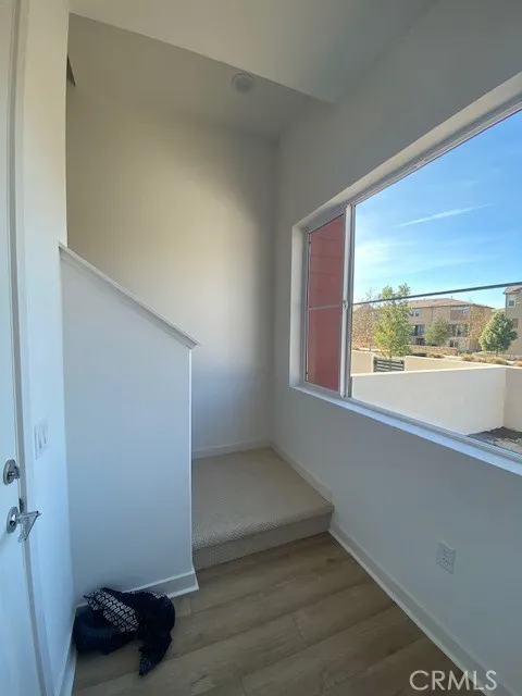 1055 Cadence Irvine, CA 92618