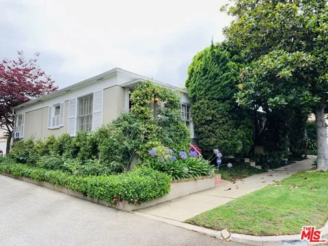 1309 Warnall Avenue