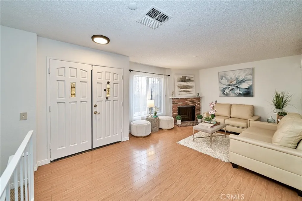 1417 S Marguerita Alhambra, CA 91803