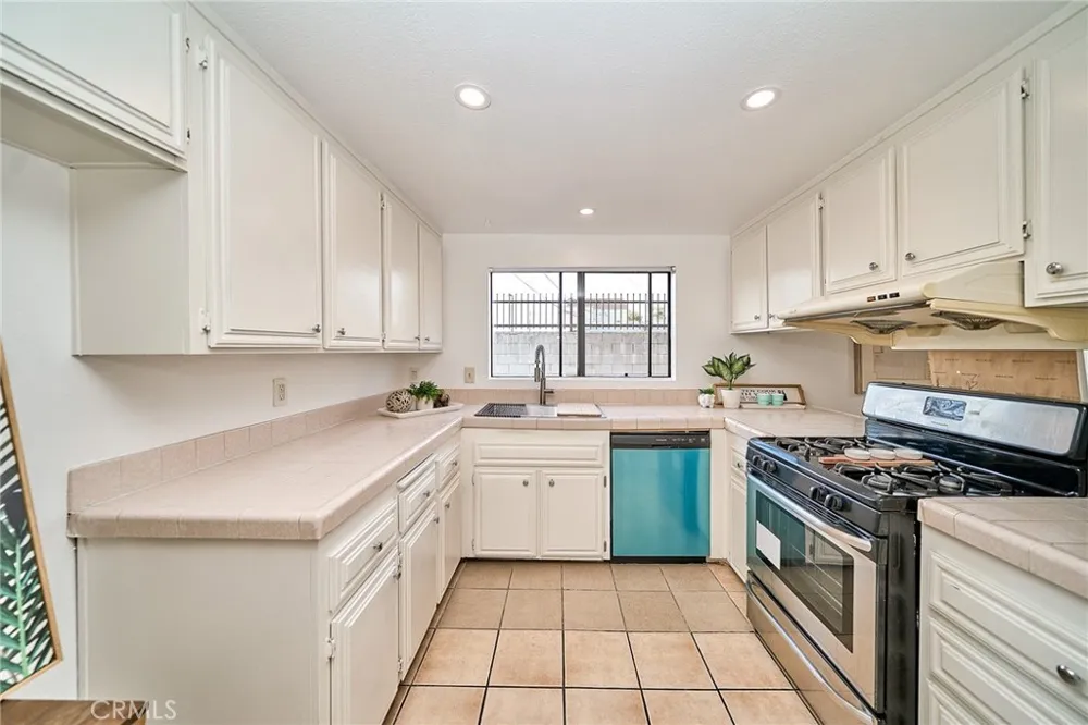 1417 S Marguerita Alhambra, CA 91803