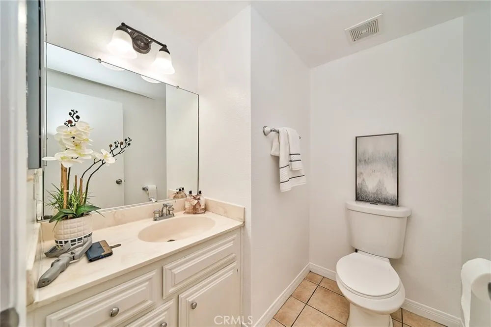 1417 S Marguerita Alhambra, CA 91803