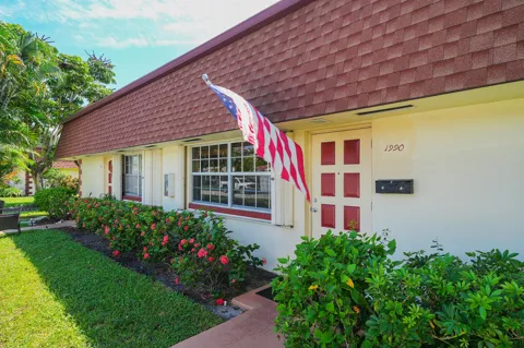 1990 NE 33RD STREET #3
