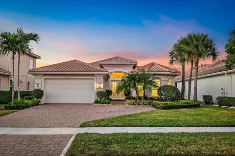 271 Carina Drive