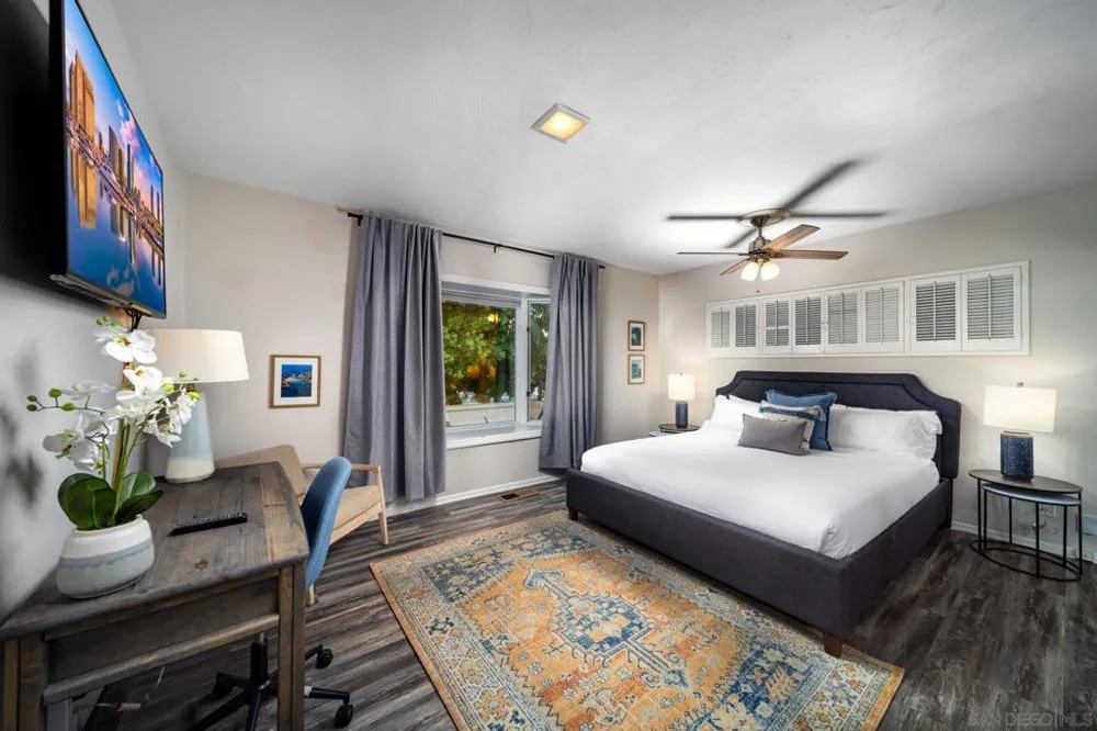 7375 Eads #A La Jolla, CA 92037