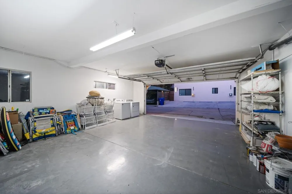 7375 Eads #A La Jolla, CA 92037