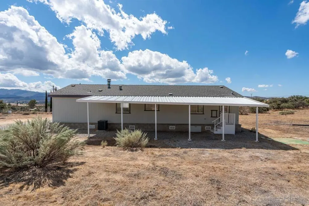59420 Roger Lane Anza, CA 92539