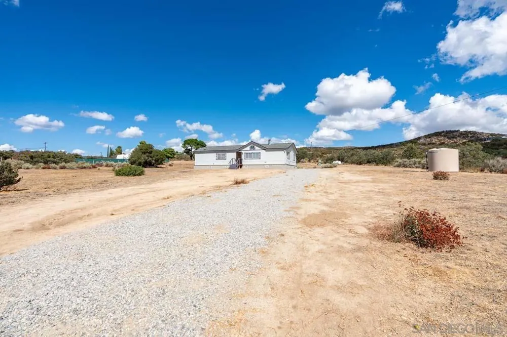 59420 Roger Lane Anza, CA 92539