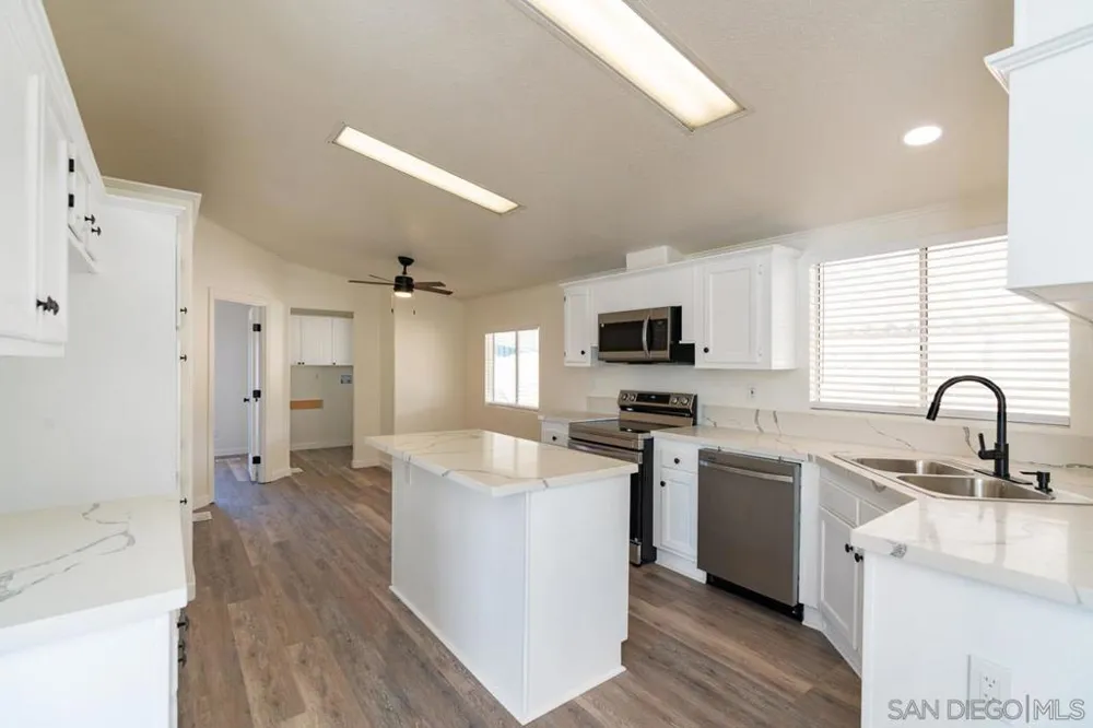 59420 Roger Lane Anza, CA 92539