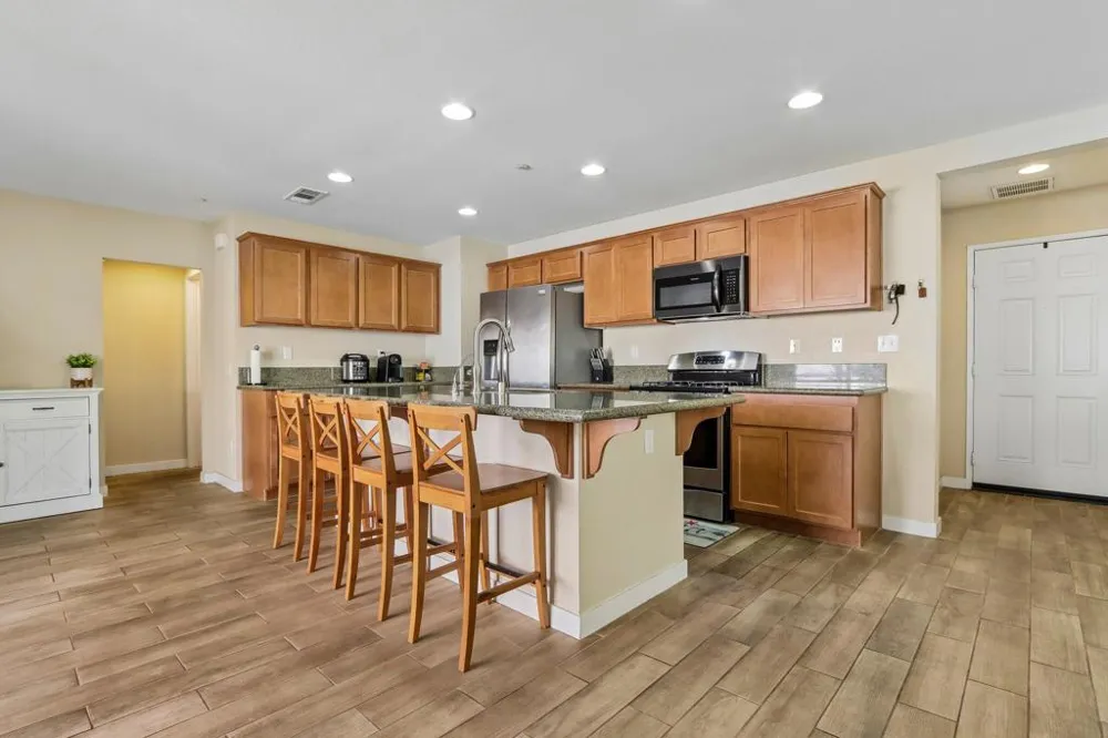 1410 Silverberry Lane Beaumont, CA 92223