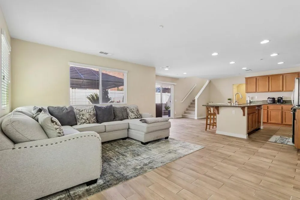 1410 Silverberry Lane Beaumont, CA 92223