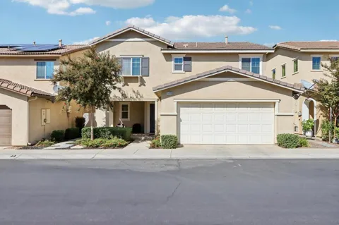 1410 Silverberry Lane