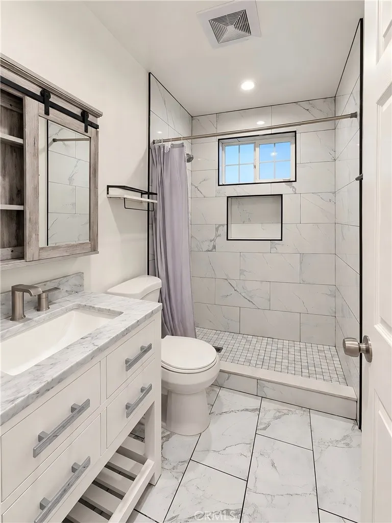 10846 Carmenita #B Whittier, CA 90605