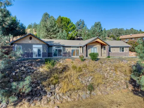 4967 Valley Court