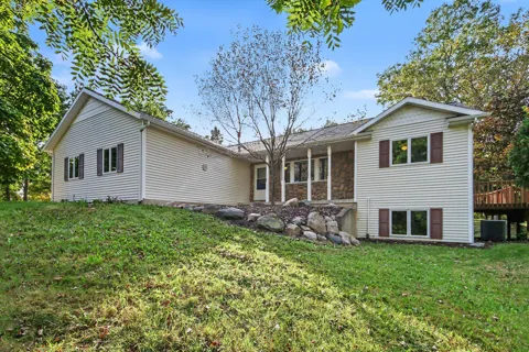 4533 Fruit Ridge Avenue NW