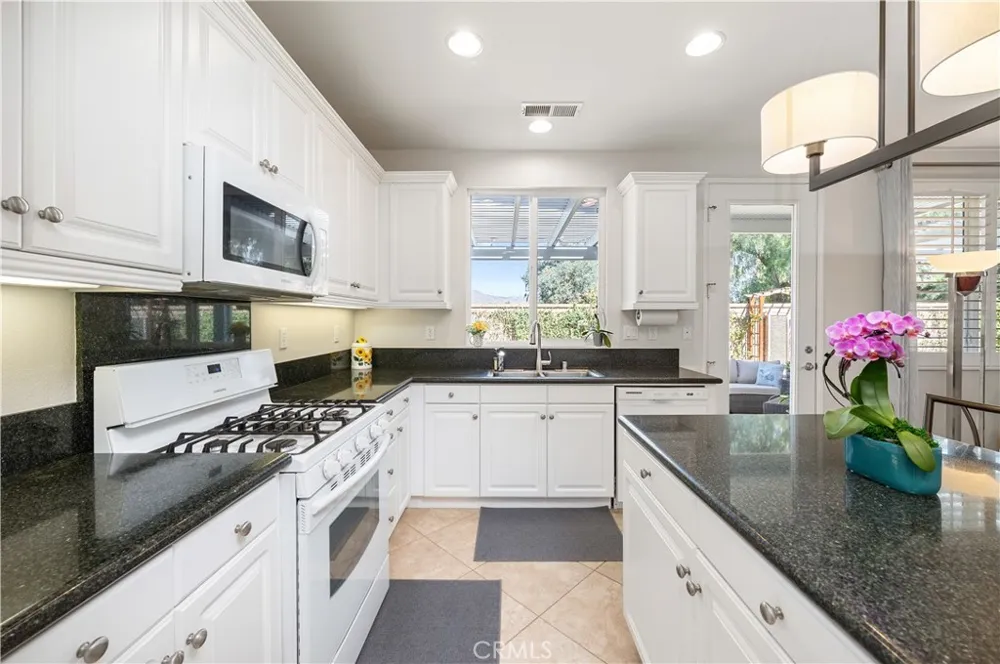 7940 S Mickelson Way Hemet, CA 92545